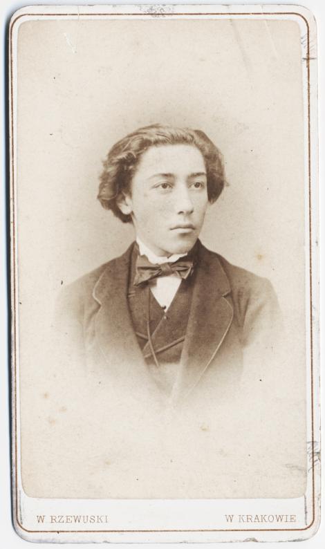 Zdjęcie nr 4 (11)
                                	                             Joseph Conrad in 1874
                            